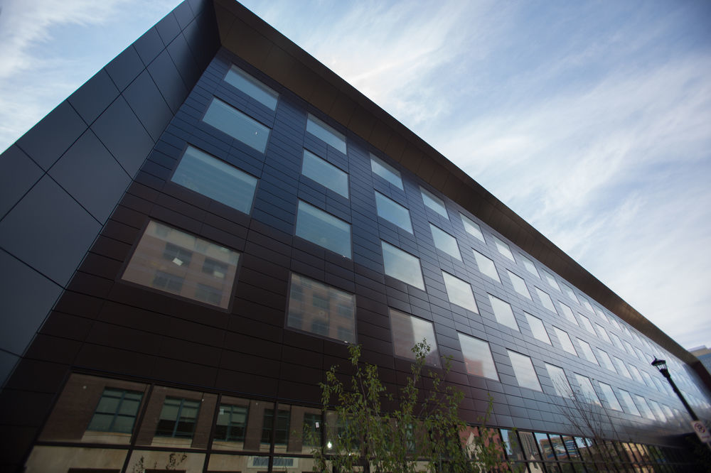 Radisson Red Minneapolis Downtown Exterior foto